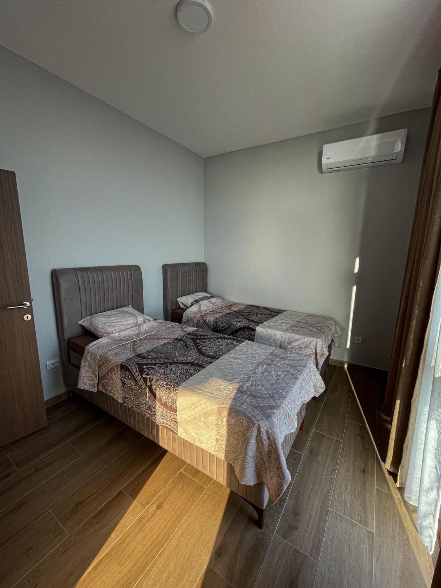 Apart Hotel XXL Lux Dobra Voda Extérieur photo